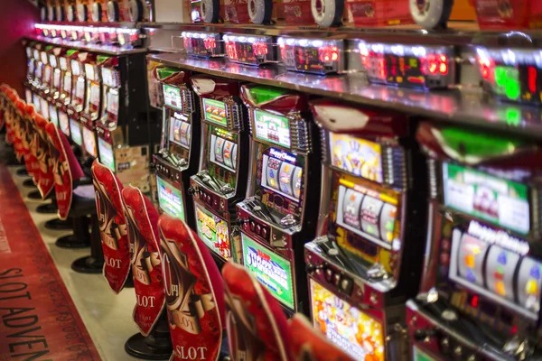 m303 slot platform interface showing sports betting and casino games